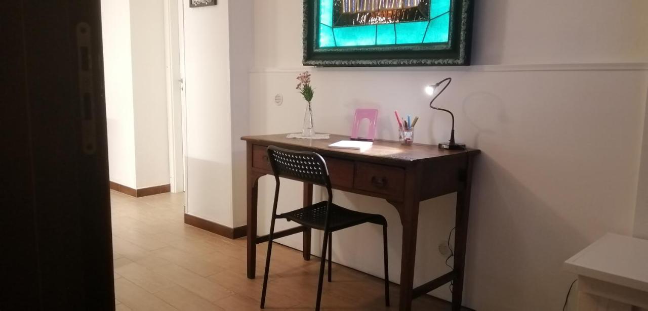 Casa San Crispino, Boccetta. *